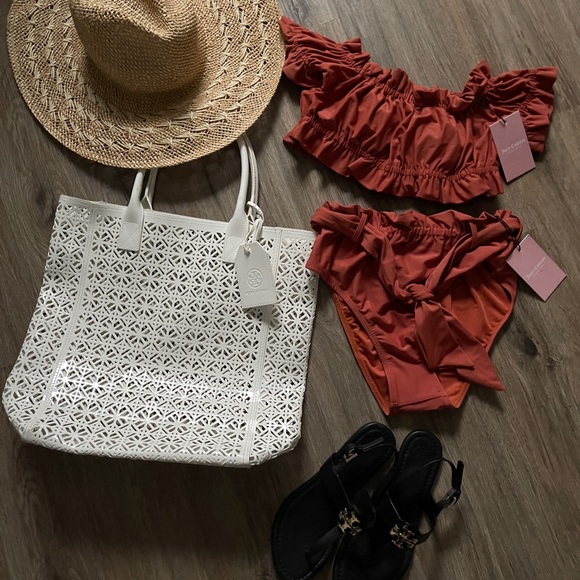 Nwt Juicy Couture Off shoulder good morning bikini retro off shoulder - Picture 2 of 4